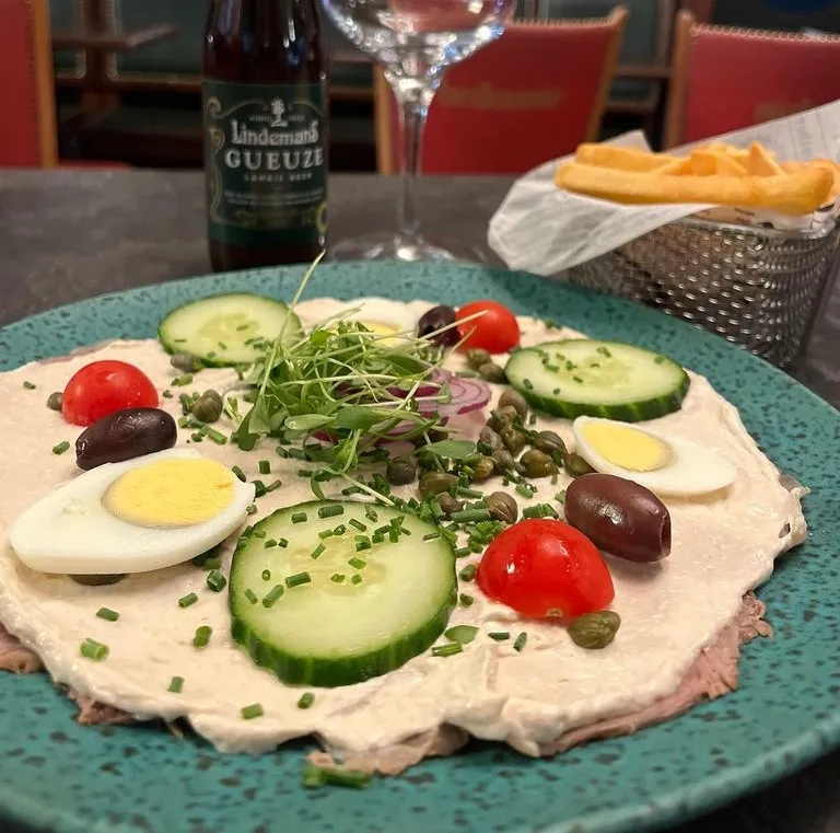 Vitello tonnato (CH) Pommes frites