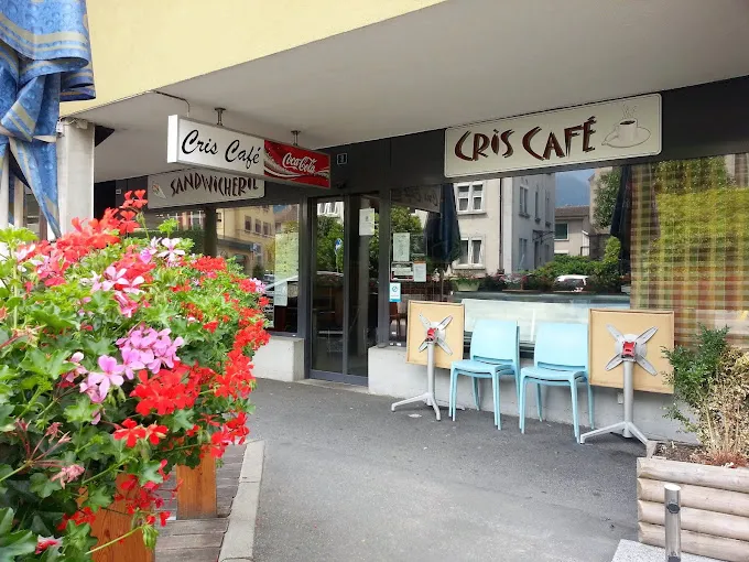 Cris Café