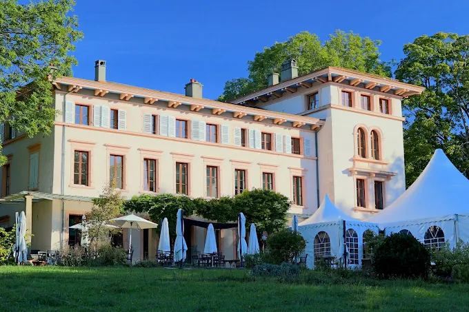 Castel de Bois Genoud