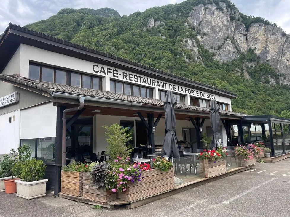 Restaurant la Porte-du-Scex