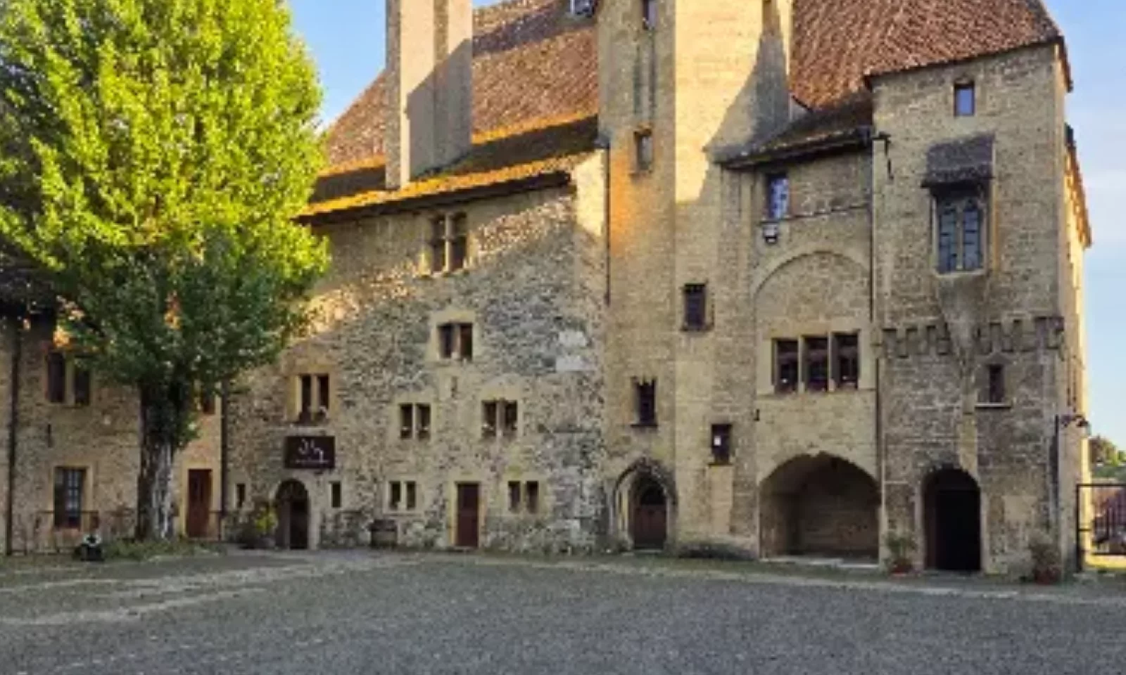 La Taverne du Château, Colombier