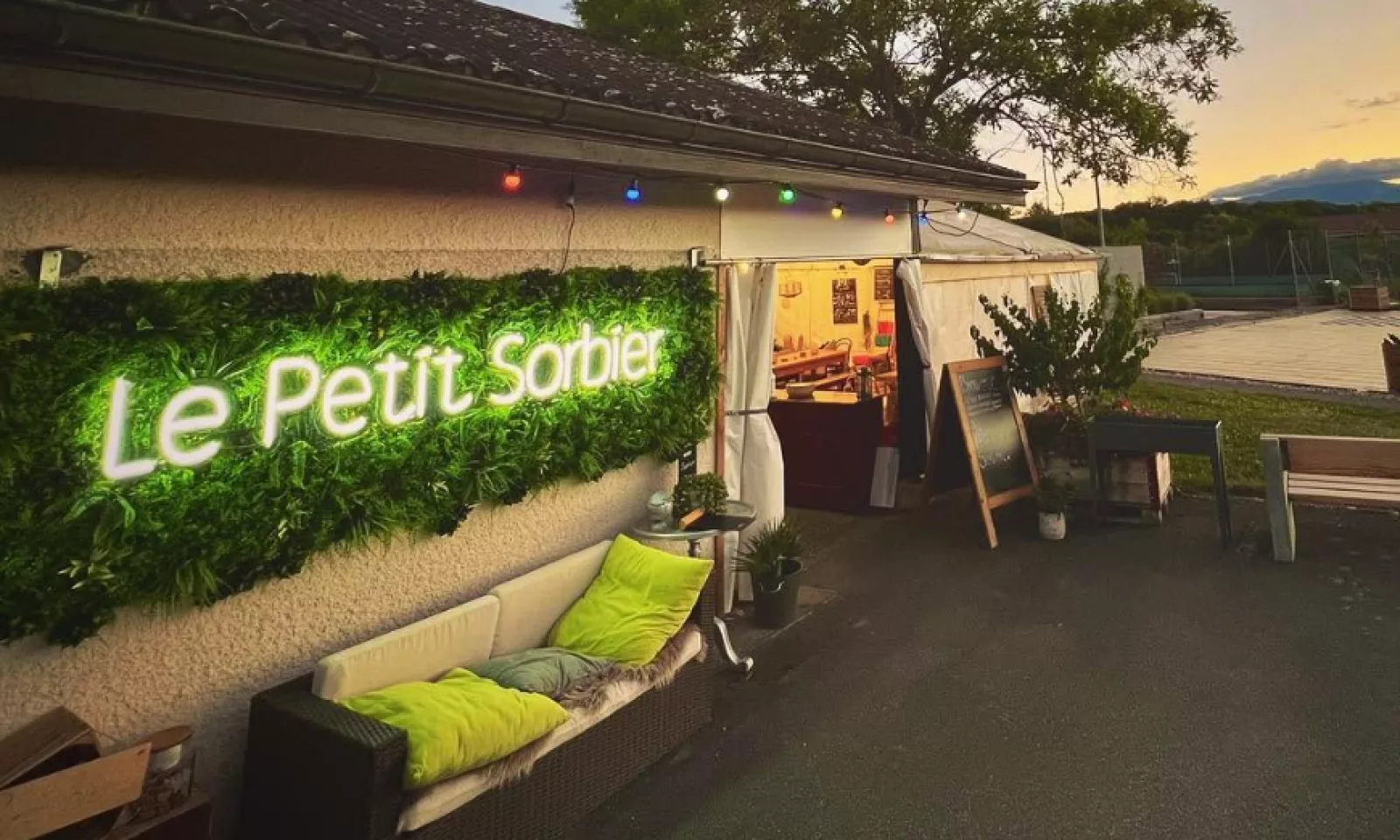 Le Petit Sorbier